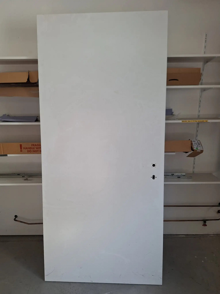 1 Stk. Haustür - Unealtă/ Echipament: Foto 1 1 Stk. Haustür - Unealtă/ Echipament: Foto 1