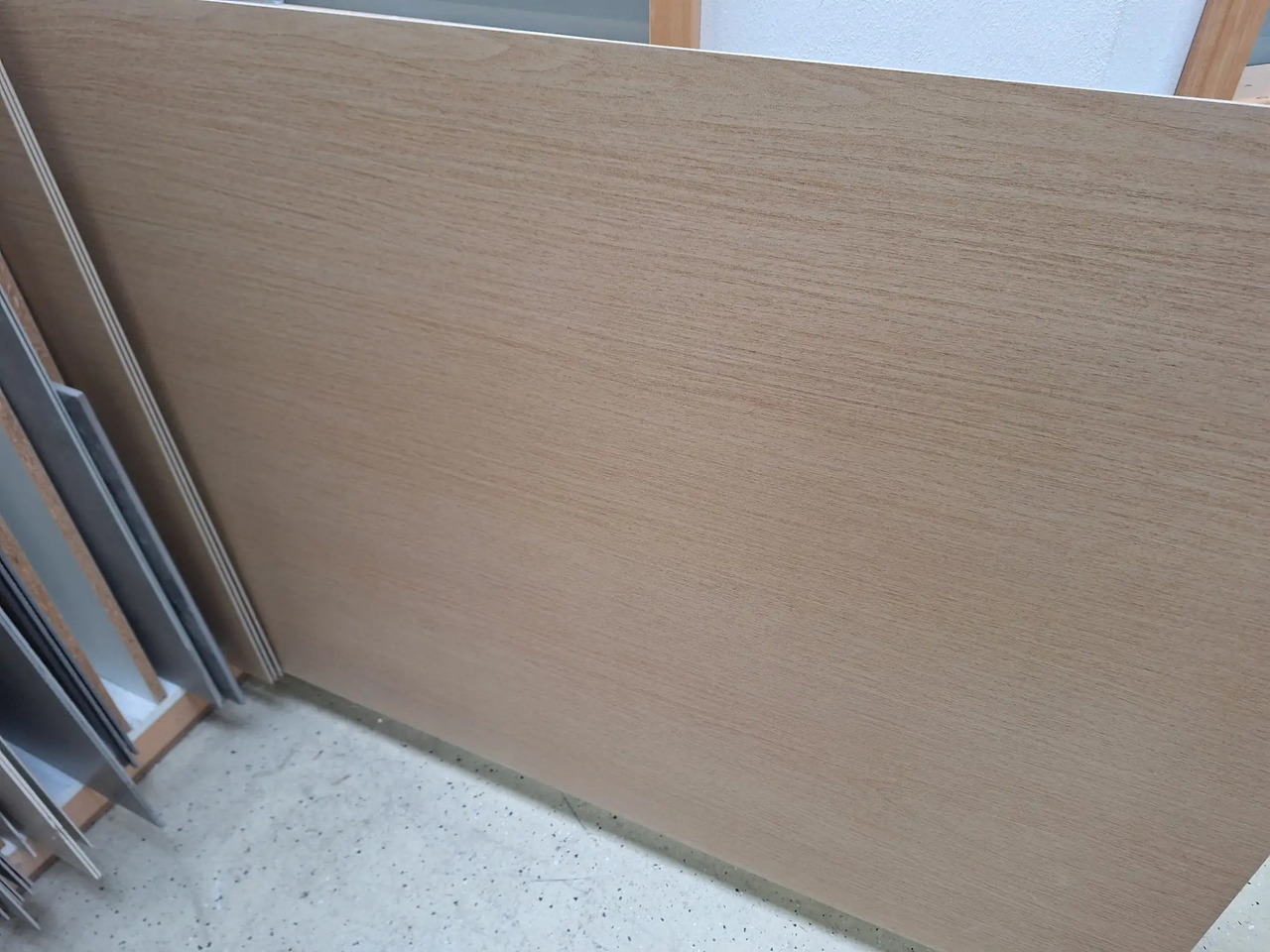 4 Stk. Feinsteinzeugplatten - Unealtă/ Echipament: Foto 1 4 Stk. Feinsteinzeugplatten - Unealtă/ Echipament: Foto 1