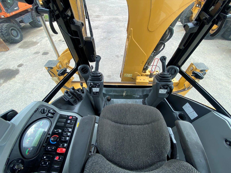 Caterpillar 432F2 NVT - Buldoexcavator: Foto 5 Caterpillar 432F2 NVT - Buldoexcavator: Foto 5