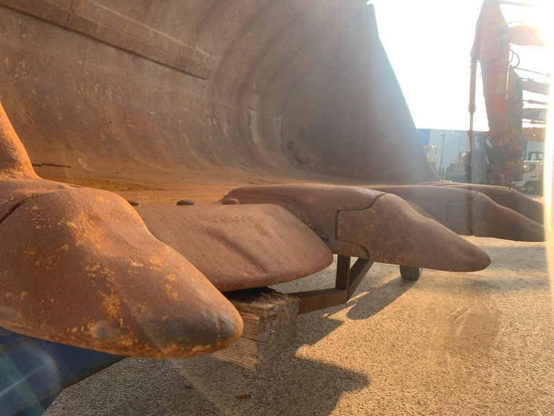 Volvo L350 F - Cupă: Foto 5 Volvo L350 F - Cupă: Foto 5