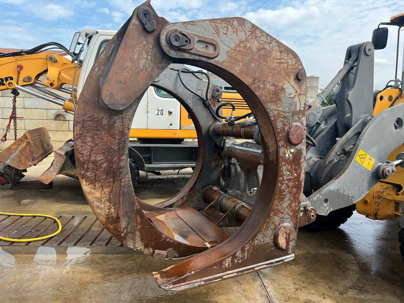 Volvo L90 - Graifer: Foto 5 Volvo L90 - Graifer: Foto 5