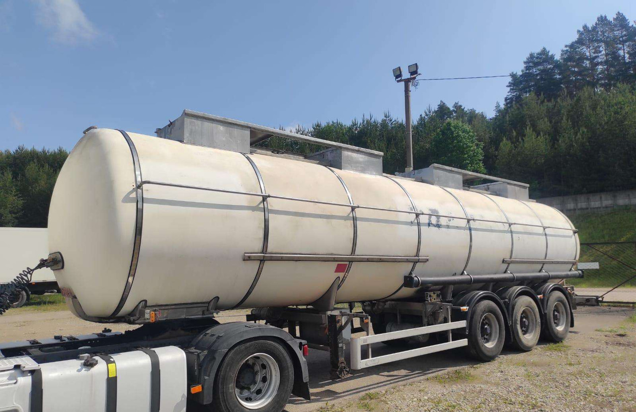 Farcinox FX-3-11 - Semiremorcă cisternă: Foto 1 Farcinox FX-3-11 - Semiremorcă cisternă: Foto 1