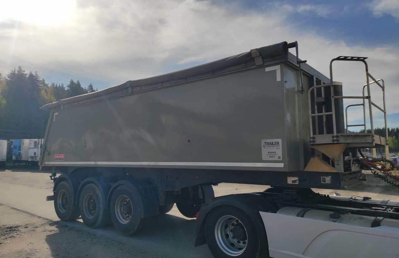 Langendorf SKA24/28 - Semiremorcă basculantă: Foto 3 Langendorf SKA24/28 - Semiremorcă basculantă: Foto 3