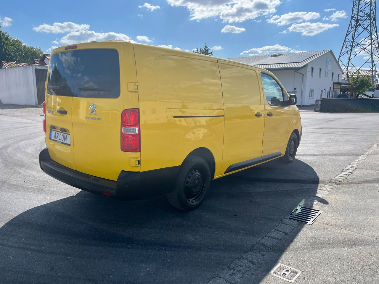 Peugeot Expert Box Pro L3 / 2.0 Blue HDI / More units - Autoutilitară compactă: Foto 4 Peugeot Expert Box Pro L3 / 2.0 Blue HDI / More units - Autoutilitară compactă: Foto 4