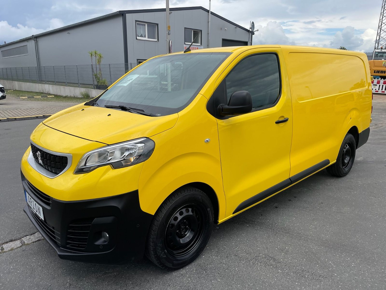 Peugeot Expert Kasten Pro L3/2.0 BlueHDI/AC/EU6d - Autoutilitară compactă: Foto 3 Peugeot Expert Kasten Pro L3/2.0 BlueHDI/AC/EU6d - Autoutilitară compactă: Foto 3