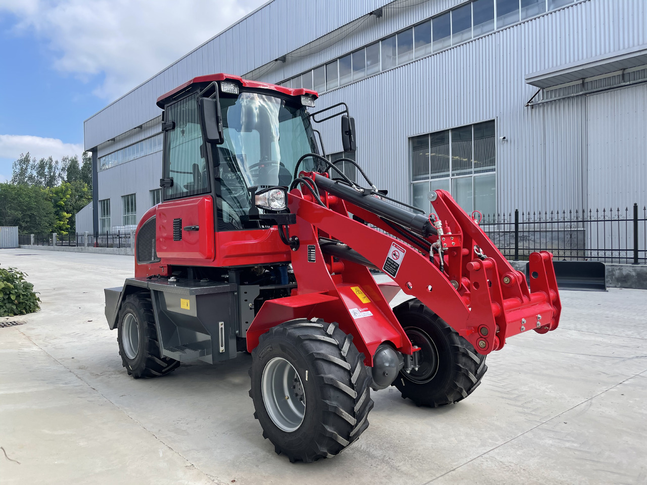 JIELI ZL08 I am looking for a distributor:) - Încărcător frontal pe pneuri: Foto 1 JIELI ZL08 I am looking for a distributor:) - Încărcător frontal pe pneuri: Foto 1