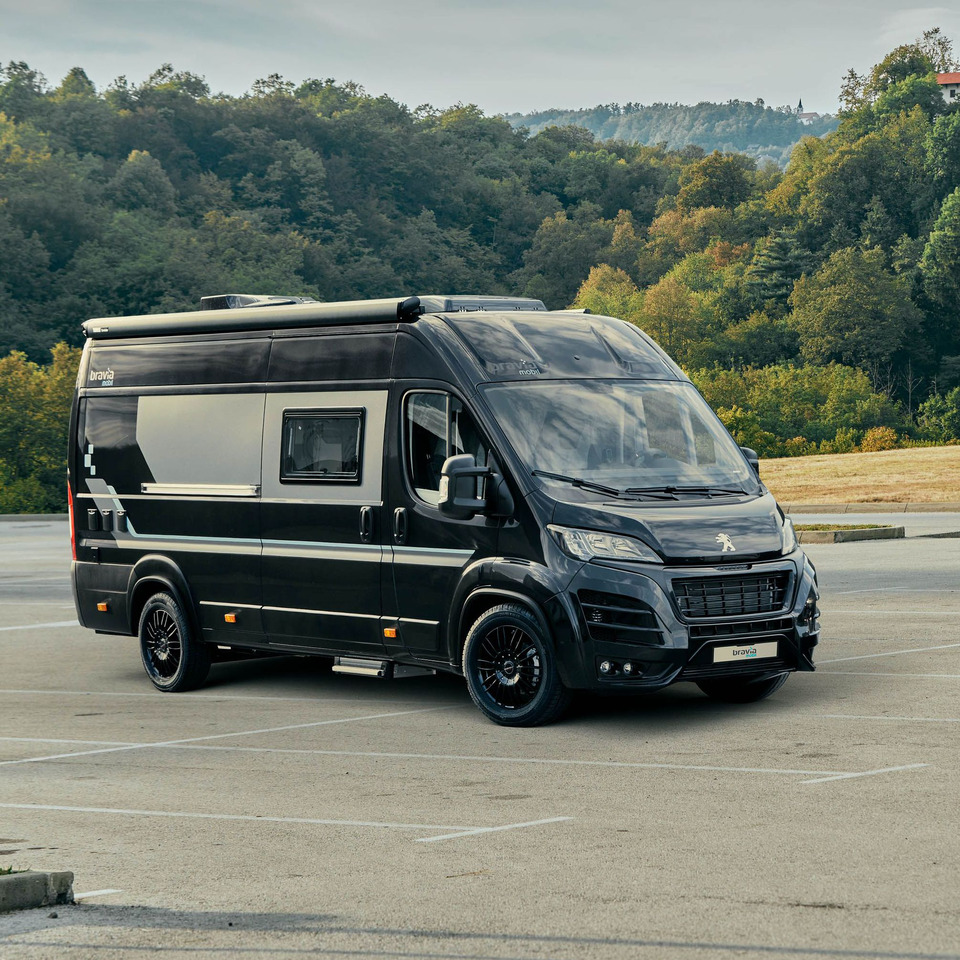 Bravia Mobil Swan 636 PEUGEOT BOXER, EURO 6.4 - Camper van: Foto 1 Bravia Mobil Swan 636 PEUGEOT BOXER, EURO 6.4 - Camper van: Foto 1