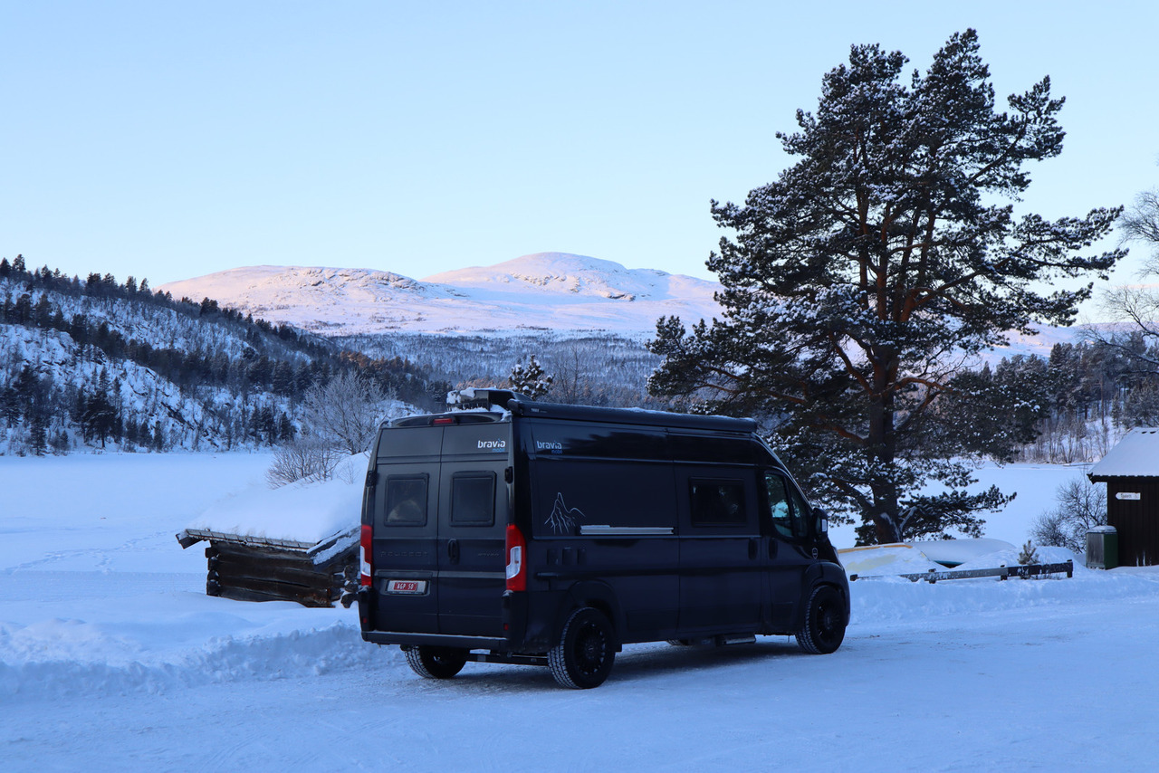 Bravia Swan 599 Nordic - Camper van: Foto 4 Bravia Swan 599 Nordic - Camper van: Foto 4