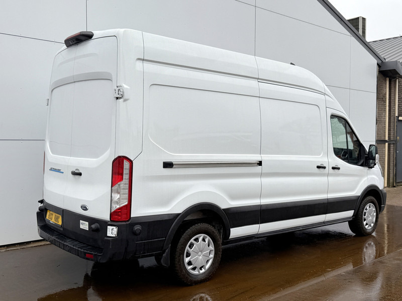 Ford E-Transit 390 184PK 390 Elektrisch 75kWh 334km WLTP BEV Snelladen L2H2 Climate Control Carplay Camera Stoelverwarming Parkeersensoren voor achter Laadkabel - Dubă, Autoutilitară electrică: Foto 3 Ford E-Transit 390 184PK 390 Elektrisch 75kWh 334km WLTP BEV Snelladen L2H2 Climate Control Carplay Camera Stoelverwarming Parkeersensoren voor achter Laadkabel - Dubă, Autoutilitară electrică: Foto 3