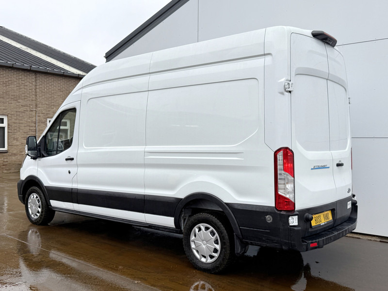 Ford E-Transit 390 184PK 390 Elektrisch 75kWh 334km WLTP BEV Snelladen L2H2 Climate Control Carplay Camera Stoelverwarming Parkeersensoren voor achter Laadkabel - Dubă, Autoutilitară electrică: Foto 2 Ford E-Transit 390 184PK 390 Elektrisch 75kWh 334km WLTP BEV Snelladen L2H2 Climate Control Carplay Camera Stoelverwarming Parkeersensoren voor achter Laadkabel - Dubă, Autoutilitară electrică: Foto 2