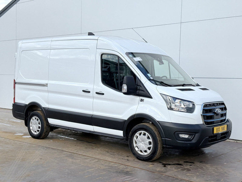 Ford E-Transit 75kWh 184PK 390 Elektrisch 75kWh 334km WLTP BEV Snelladen L2H2 Climate Control Tacho Carplay Camera Stoelverwarming Parkeersensoren voor achter - Dubă, Autoutilitară electrică: Foto 4 Ford E-Transit 75kWh 184PK 390 Elektrisch 75kWh 334km WLTP BEV Snelladen L2H2 Climate Control Tacho Carplay Camera Stoelverwarming Parkeersensoren voor achter - Dubă, Autoutilitară electrică: Foto 4