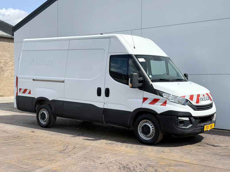 Iveco Daily 35S14 2.3 L2H2 Cruise Control Climate Control 3.5t Trekhaak Lucht geveerde stoel - Dubă: Foto 4 Iveco Daily 35S14 2.3 L2H2 Cruise Control Climate Control 3.5t Trekhaak Lucht geveerde stoel - Dubă: Foto 4