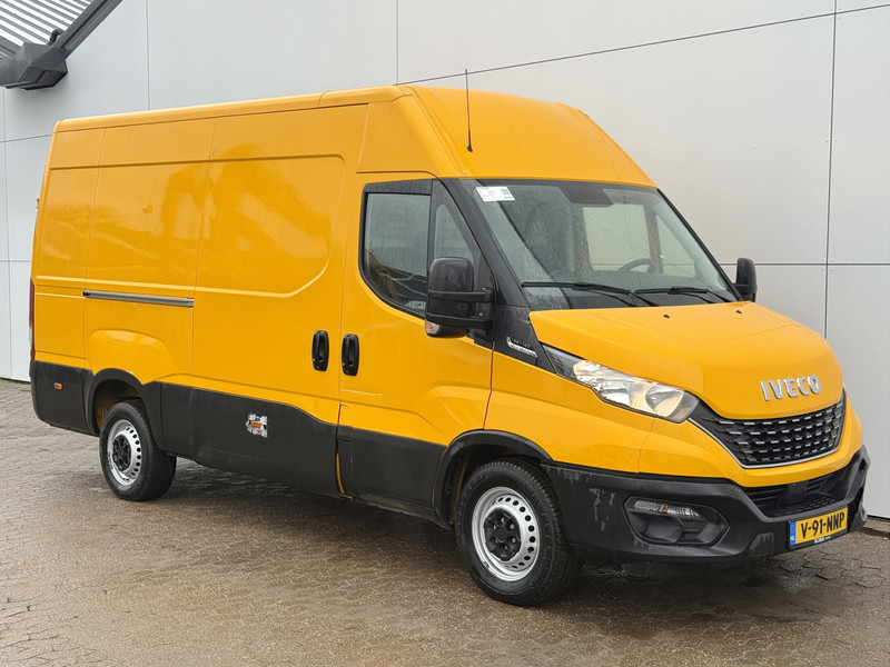 Iveco Daily 35S16 2.3 Automaat L2H2 Oprijplaat Trekhaak Climate Control Cruise Control Lucht Geveerde Stoel - Dubă: Foto 4 Iveco Daily 35S16 2.3 Automaat L2H2 Oprijplaat Trekhaak Climate Control Cruise Control Lucht Geveerde Stoel - Dubă: Foto 4