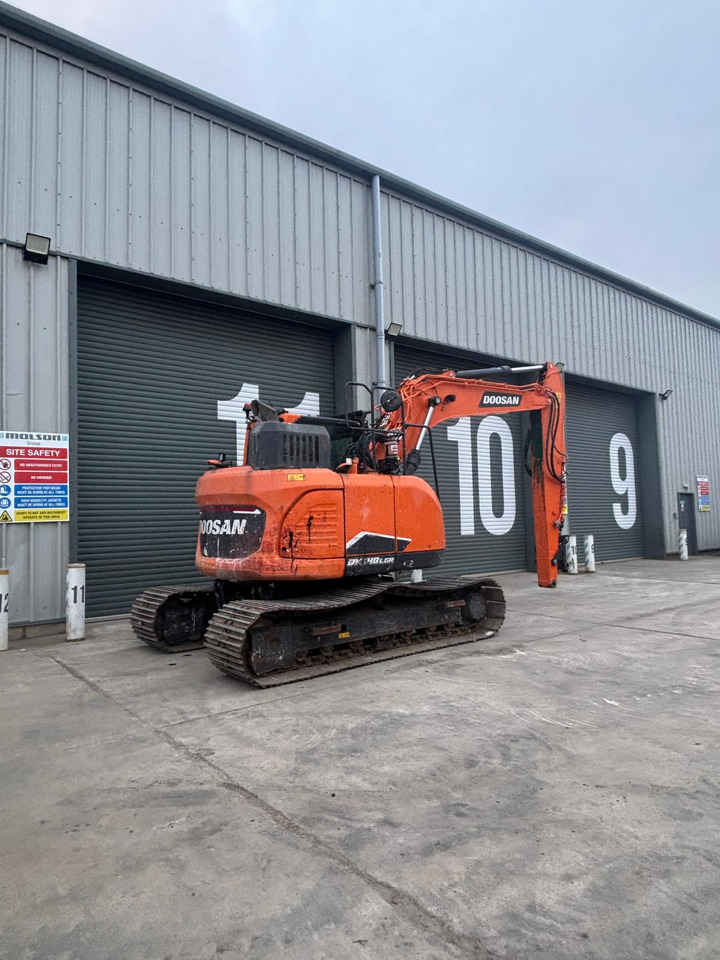 Doosan DX140LCR - Excavator pe şenile: Foto 5 Doosan DX140LCR - Excavator pe şenile: Foto 5