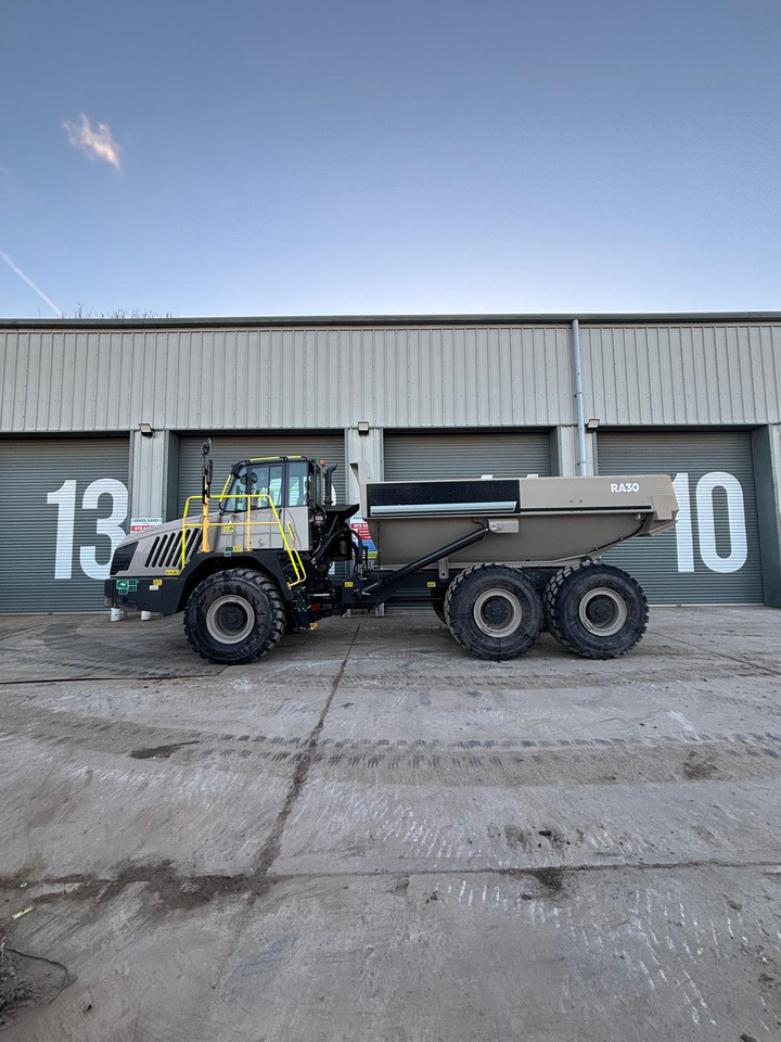 ROKBAK RA30 - Camion articulat: Foto 2 ROKBAK RA30 - Camion articulat: Foto 2