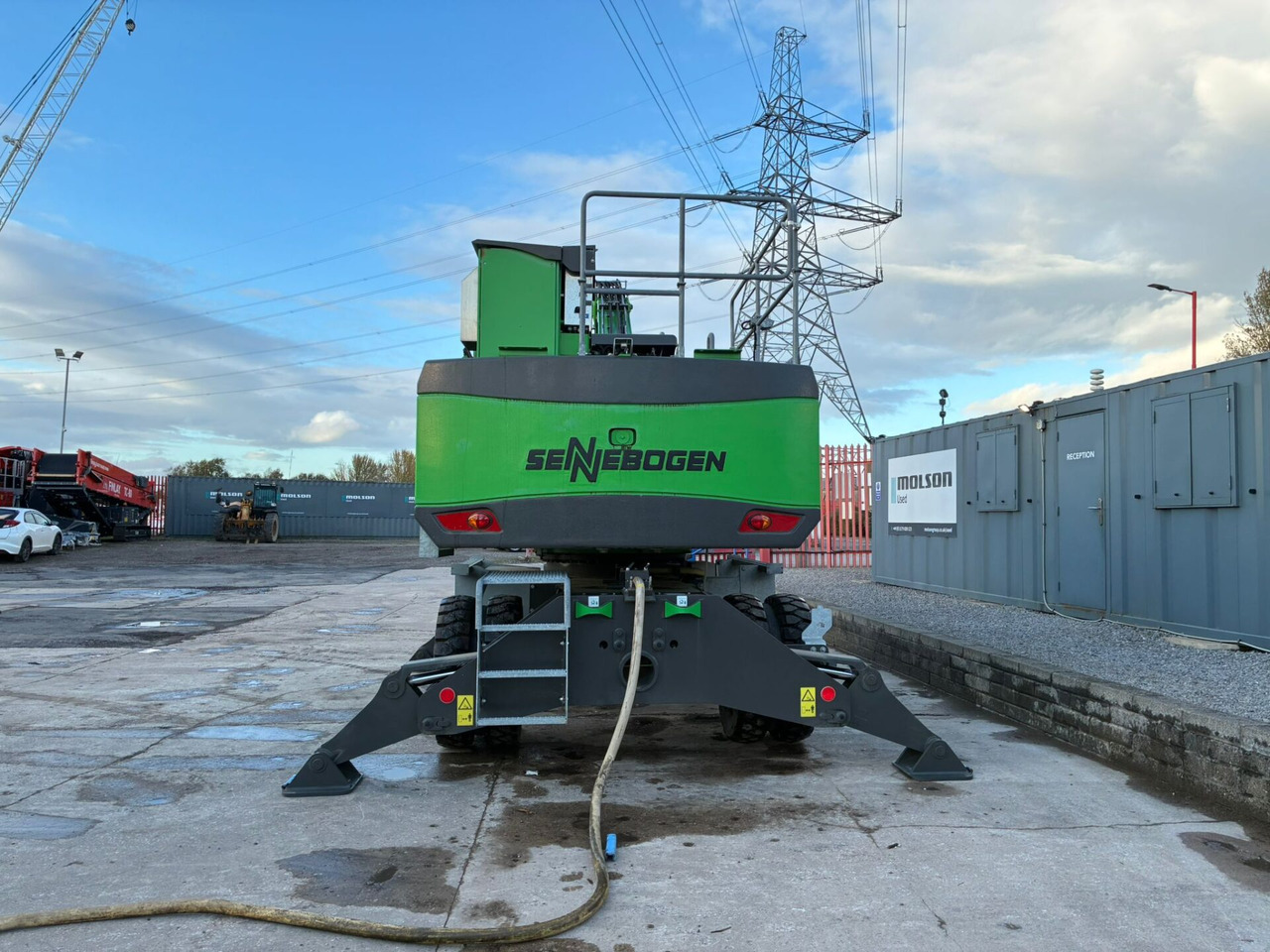 Sennebogen 818E Electric - Excavator pentru manipulare de materiale: Foto 4 Sennebogen 818E Electric - Excavator pentru manipulare de materiale: Foto 4