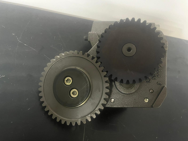 Liebherr P964 , R974 ,R964 - Pompă de ulei: Foto 3 Liebherr P964 , R974 ,R964 - Pompă de ulei: Foto 3