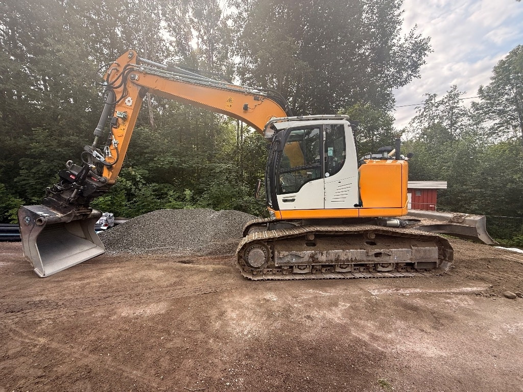 Liebherr R920 Compact LC - Excavator pe şenile: Foto 1 Liebherr R920 Compact LC - Excavator pe şenile: Foto 1