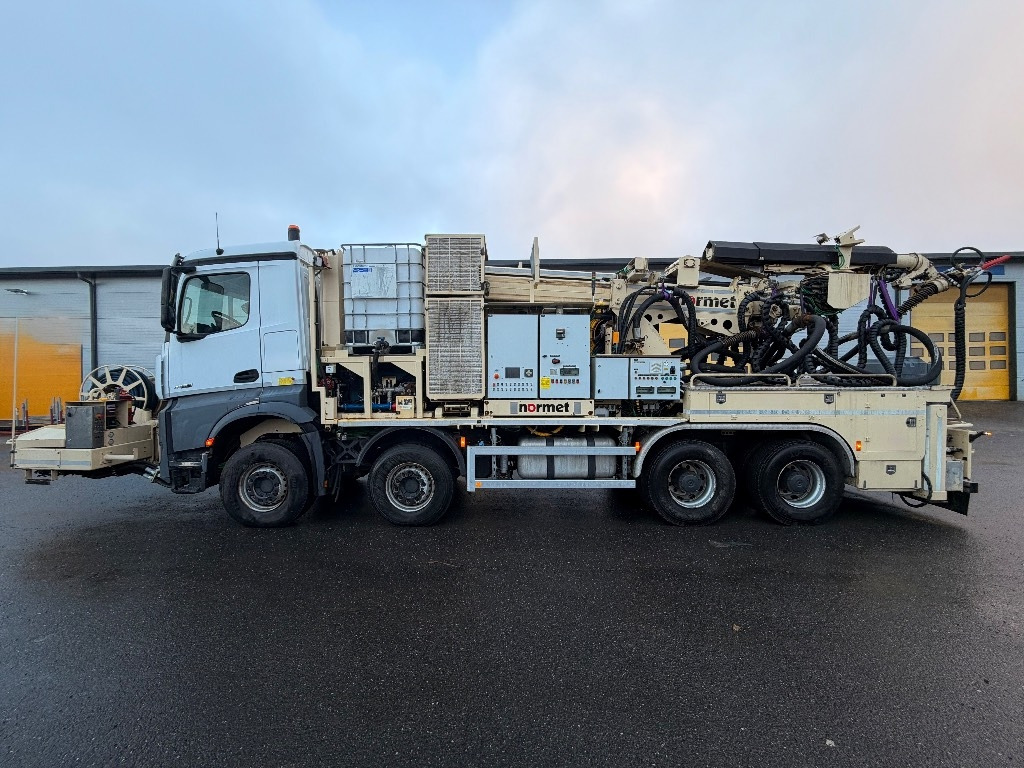 Normet NORRUNNER Concrete Sprayer - Maşina de forat tuneluri: Foto 1 Normet NORRUNNER Concrete Sprayer - Maşina de forat tuneluri: Foto 1