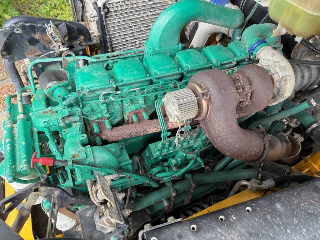 Camion articulat Volvo A25D: Foto 13