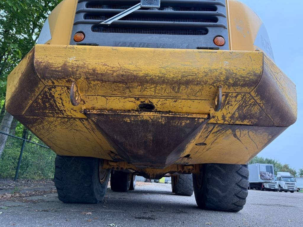 Camion articulat Volvo A25D: Foto 26