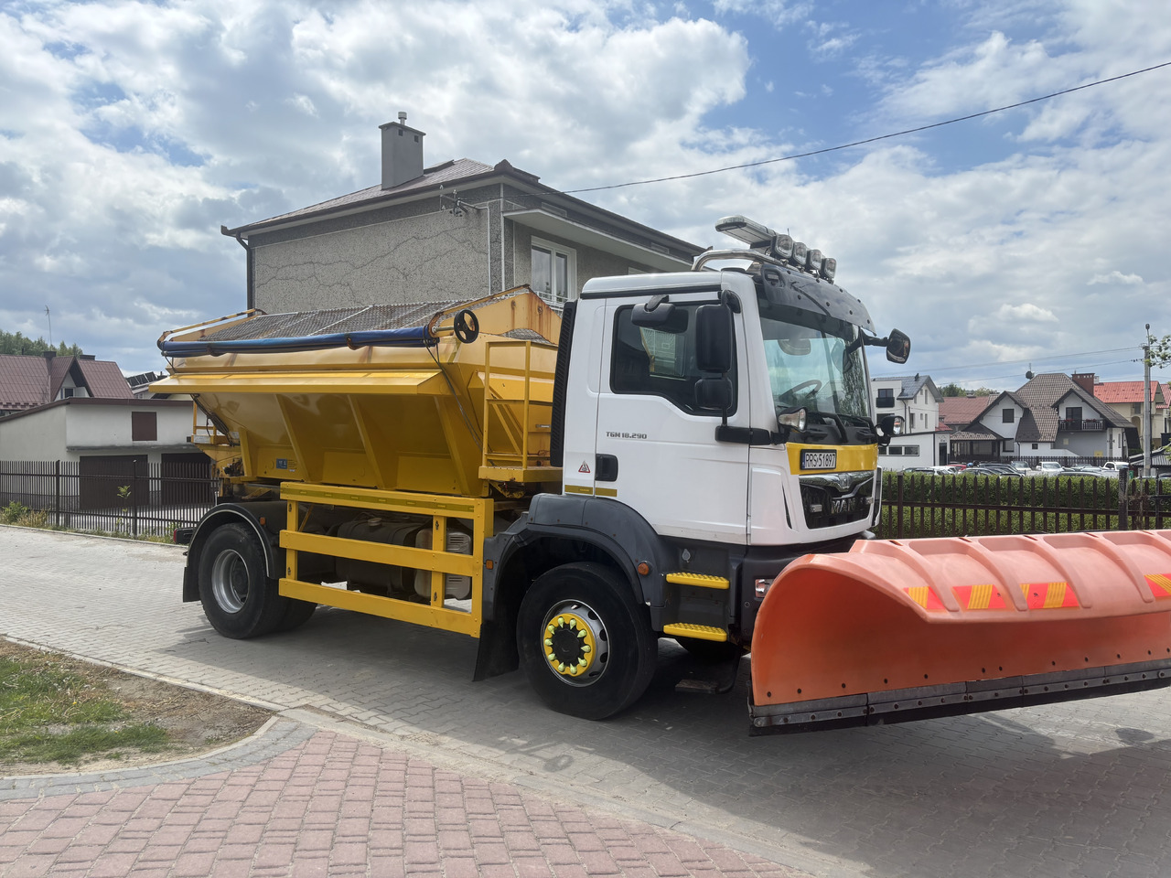 MAN TGM 18.290 4X4BB GRITTER/SPREADER PLOUGH ECON - Utilaj deszăpezire: Foto 3 MAN TGM 18.290 4X4BB GRITTER/SPREADER PLOUGH ECON - Utilaj deszăpezire: Foto 3