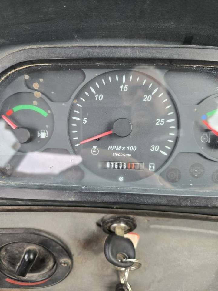 New Holland LB 95 B-4 PT în leasing New Holland LB 95 B-4 PT: Foto 19 New Holland LB 95 B-4 PT în leasing New Holland LB 95 B-4 PT: Foto 19