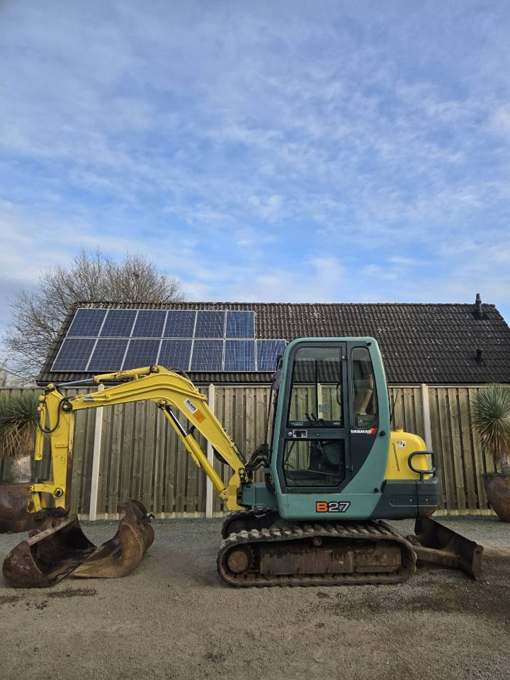 Yanmar B 27-2 A - Mini excavator: Foto 1 Yanmar B 27-2 A - Mini excavator: Foto 1