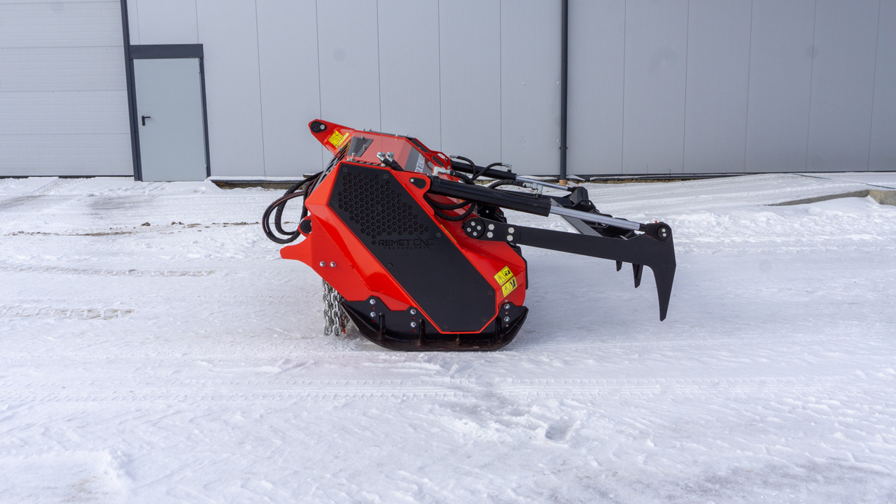 REMET F4-225 - Tocător forestier: Foto 4 REMET F4-225 - Tocător forestier: Foto 4