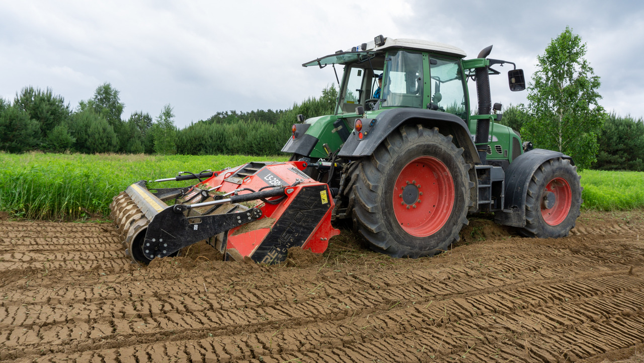 REMET L5-250 - Tocător forestier: Foto 5 REMET L5-250 - Tocător forestier: Foto 5