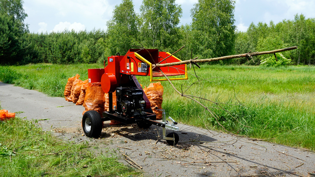 REMET RS120 OFFROAD - Tocător de lemne: Foto 2 REMET RS120 OFFROAD - Tocător de lemne: Foto 2