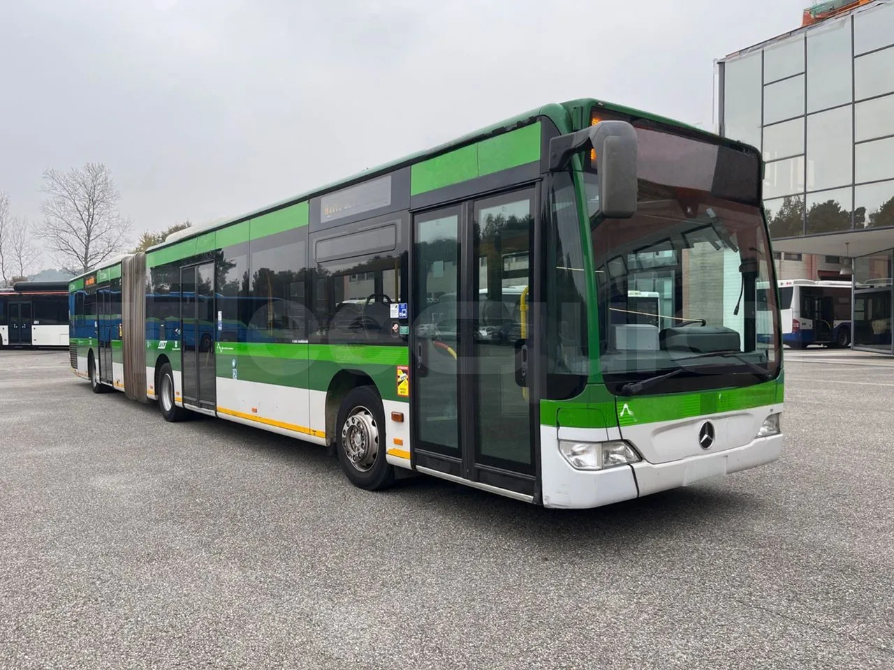 Solaris Urbino - Autobuz urban: Foto 2 Solaris Urbino - Autobuz urban: Foto 2