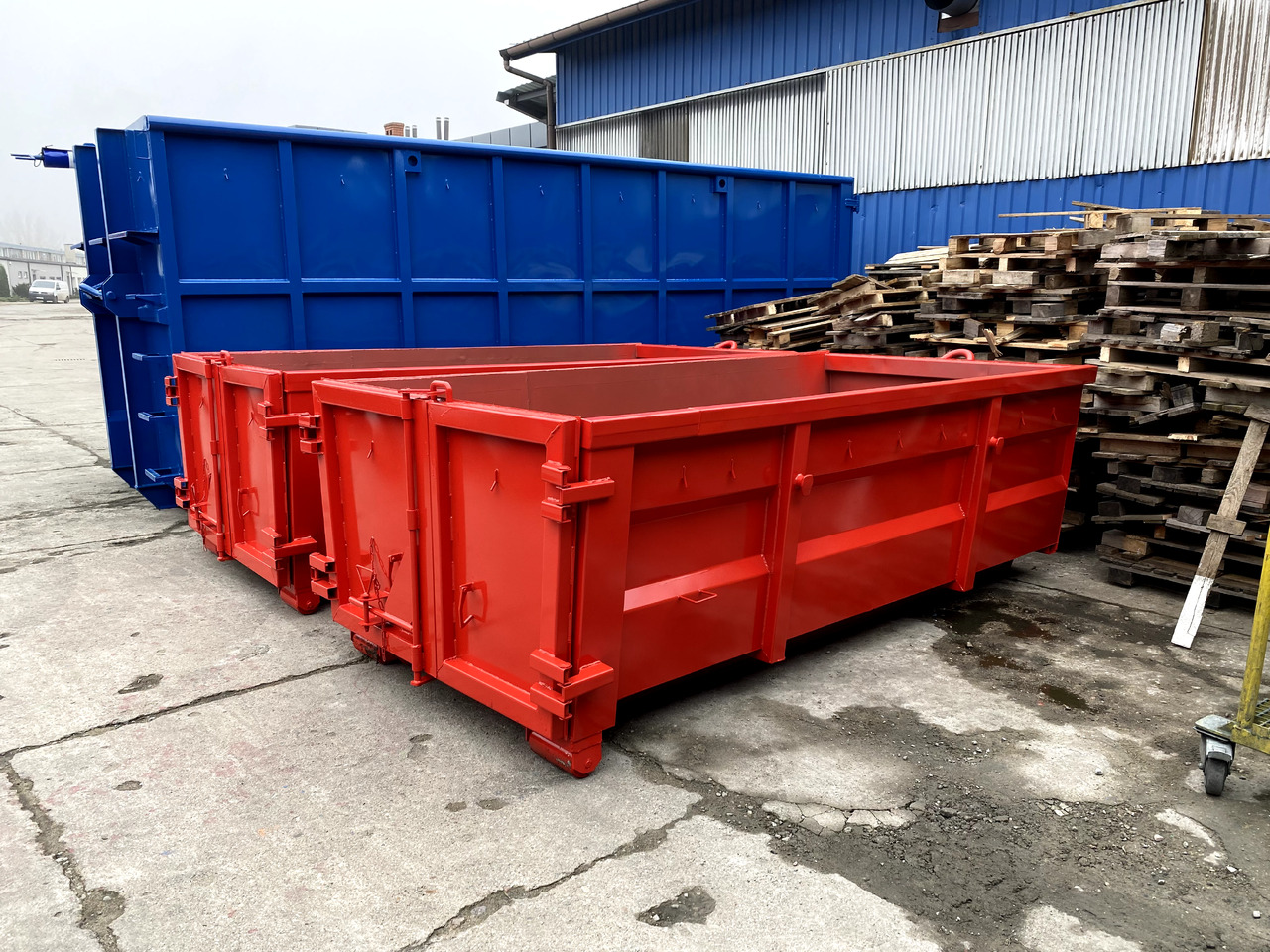 Metal-K Kontener/Abrollcontainer KP7O - Container abroll: Foto 2 Metal-K Kontener/Abrollcontainer KP7O - Container abroll: Foto 2