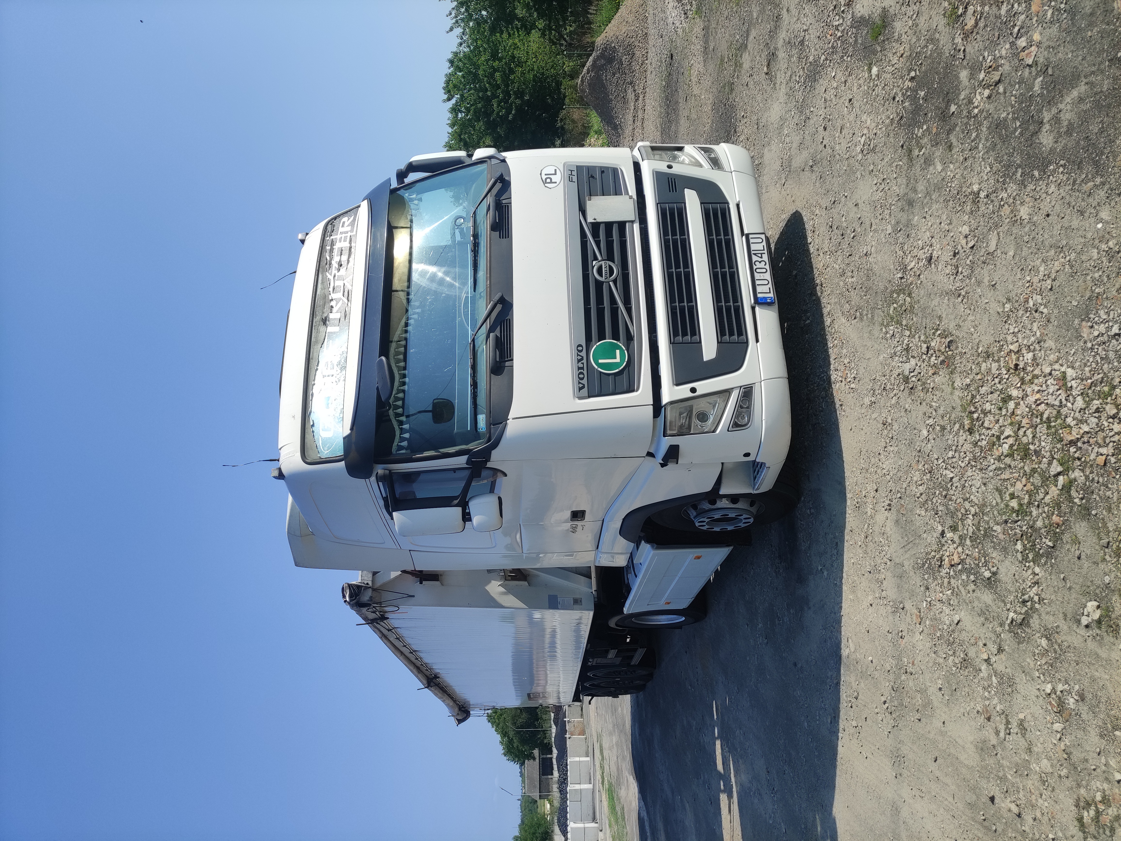 Volvo FH 13 - Cap tractor: Foto 2 Volvo FH 13 - Cap tractor: Foto 2