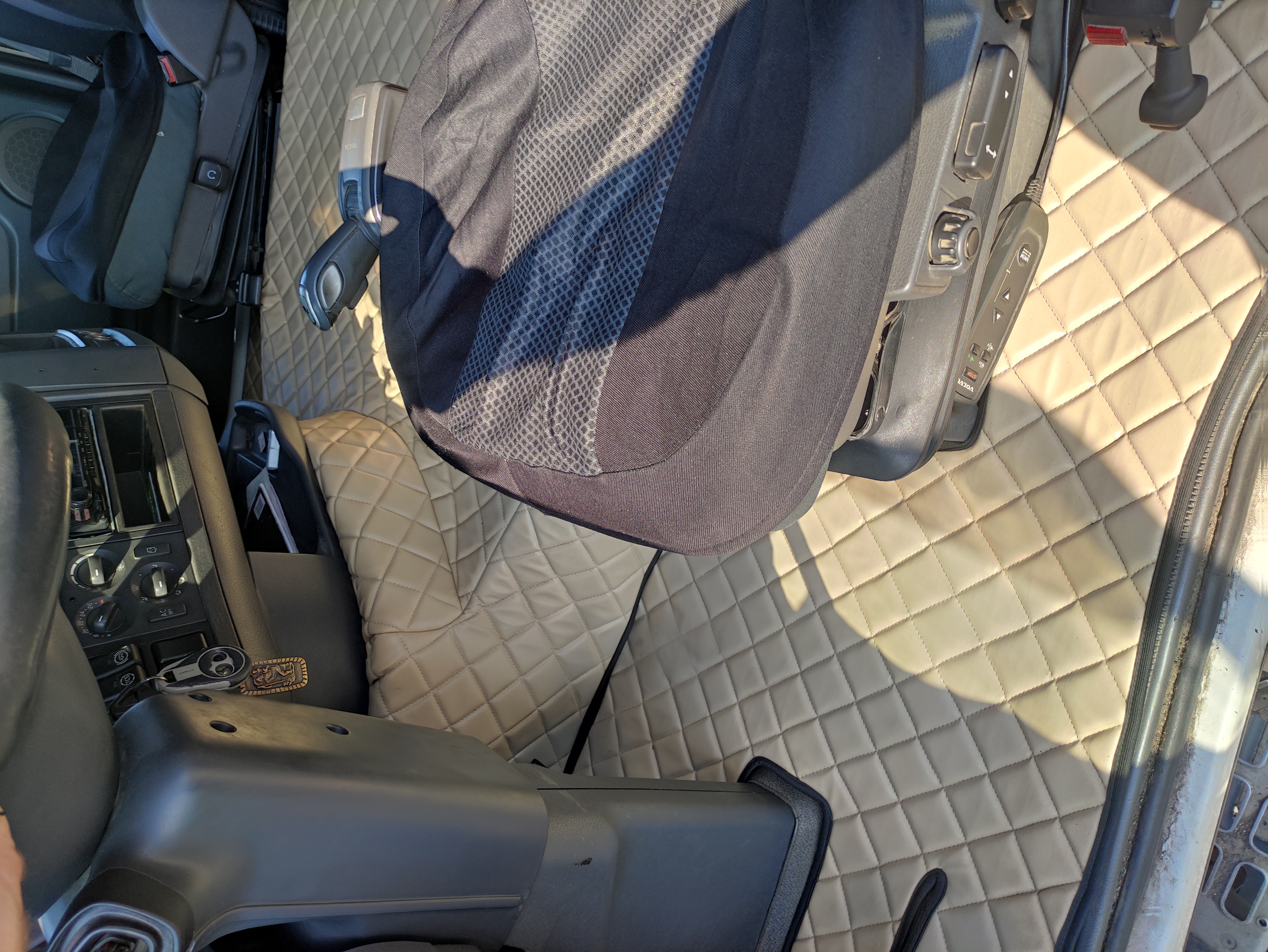 Volvo FH 13 - Cap tractor: Foto 3 Volvo FH 13 - Cap tractor: Foto 3