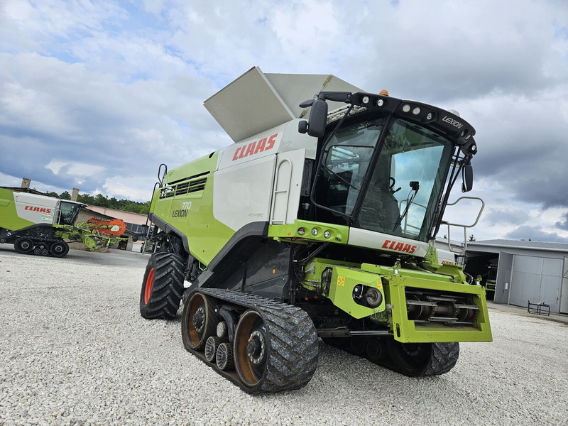Claas Lexion 770 TT - Combină de recoltat cereale: Foto 4 Claas Lexion 770 TT - Combină de recoltat cereale: Foto 4