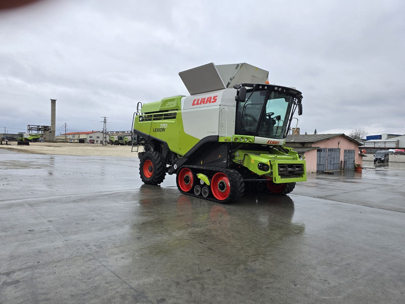 Claas Lexion 770 tt - Combină de recoltat cereale: Foto 4 Claas Lexion 770 tt - Combină de recoltat cereale: Foto 4