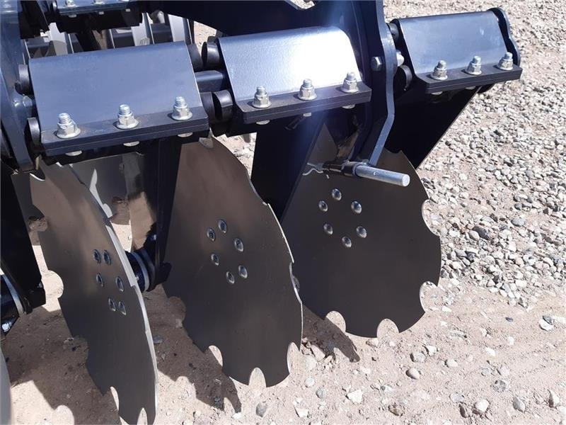 Agro - TOM 3 meters - Grapă cu discuri: Foto 3 Agro - TOM 3 meters - Grapă cu discuri: Foto 3