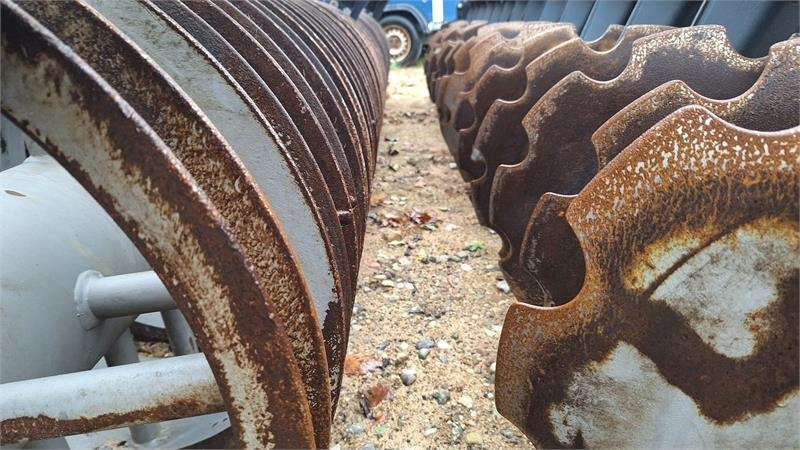 Agro - TOM 4 Meters DISC HARVE - Grapă cu discuri: Foto 4 Agro - TOM 4 Meters DISC HARVE - Grapă cu discuri: Foto 4