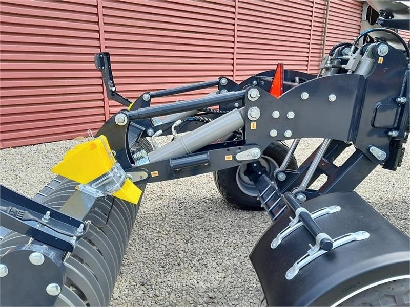 Agro - TOM 6.0 m. HD bugseret - Grapă cu discuri: Foto 5 Agro - TOM 6.0 m. HD bugseret - Grapă cu discuri: Foto 5