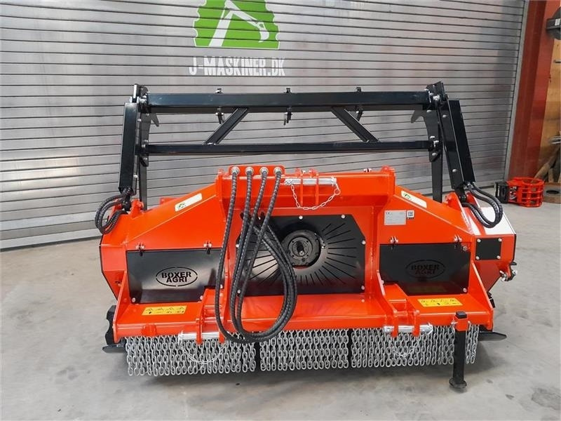 - - - BOXER AGRI - Tocător forestier: Foto 2 - - - BOXER AGRI - Tocător forestier: Foto 2