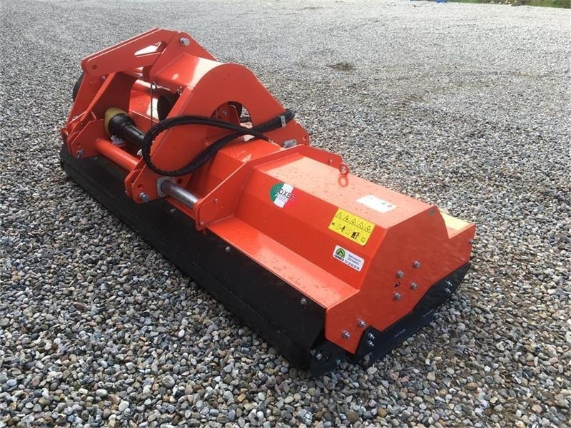 Boxer AG 2800 front og bagmonteret - Tocător resturi vegetale: Foto 3 Boxer AG 2800 front og bagmonteret - Tocător resturi vegetale: Foto 3