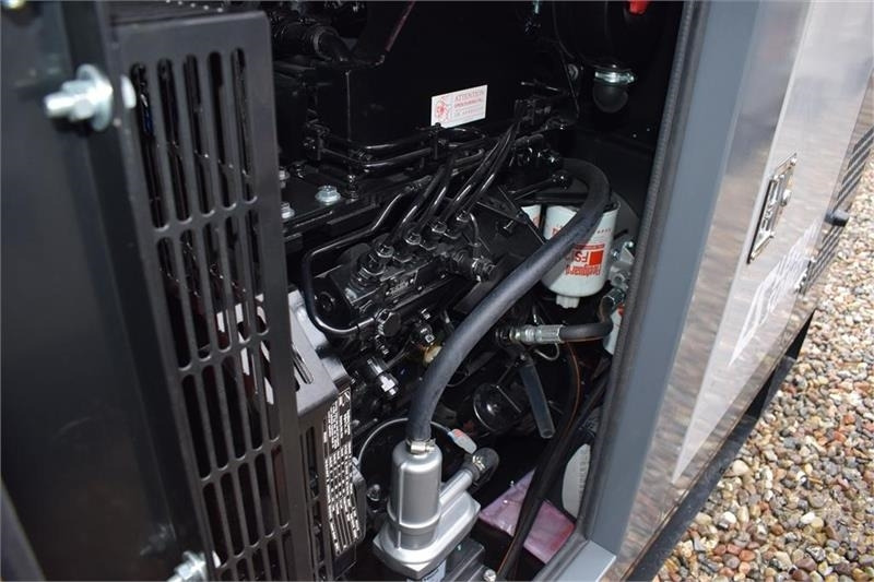 Generator electric Cummins 55 KvA: Foto 9