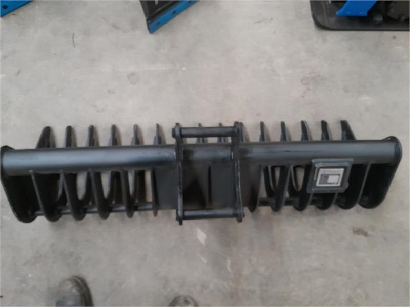 - Cupă pentru Utilaje constructii: Foto 3 - Cupă pentru Utilaje constructii: Foto 3