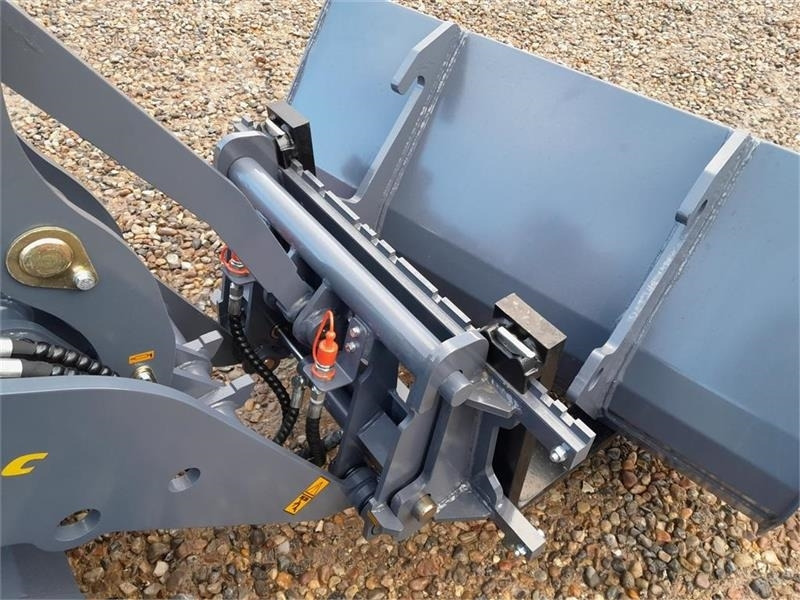 Încărcător articulat nou Eurotrac W11 Mellem arm: Foto 17 Încărcător articulat nou Eurotrac W11 Mellem arm: Foto 17