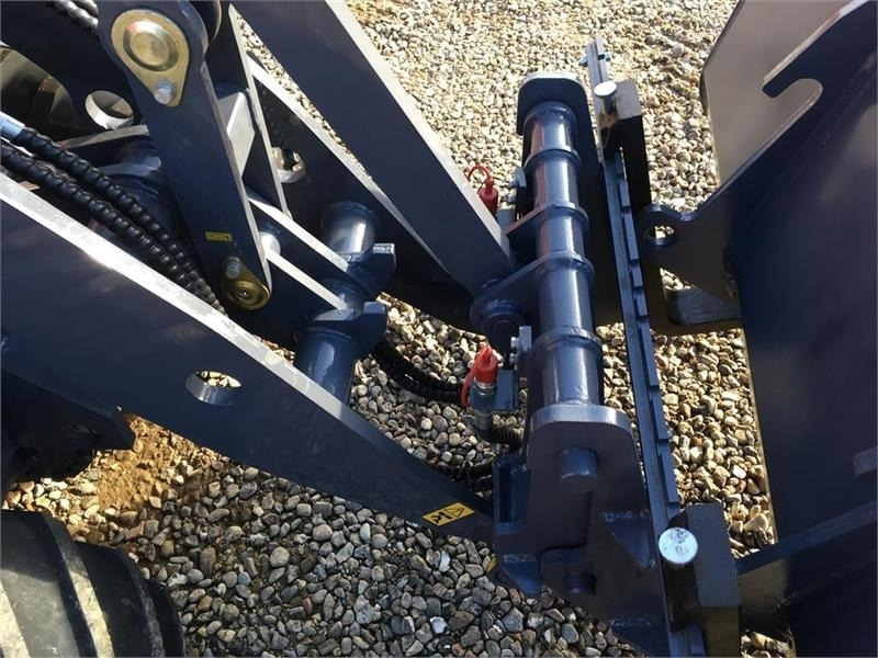 Eurotrac W12 m. lang arm - Încărcător articulat: Foto 5 Eurotrac W12 m. lang arm - Încărcător articulat: Foto 5