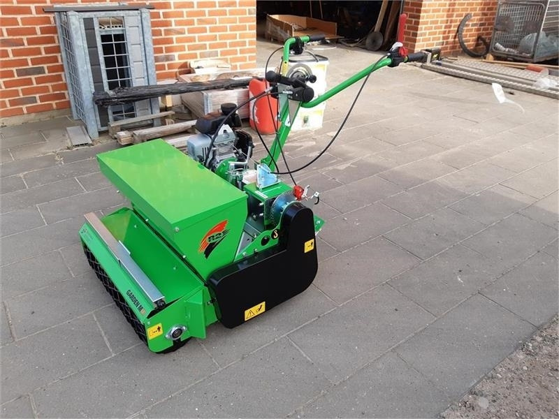 Garden M 73 R2 - Semănătoare: Foto 1 Garden M 73 R2 - Semănătoare: Foto 1