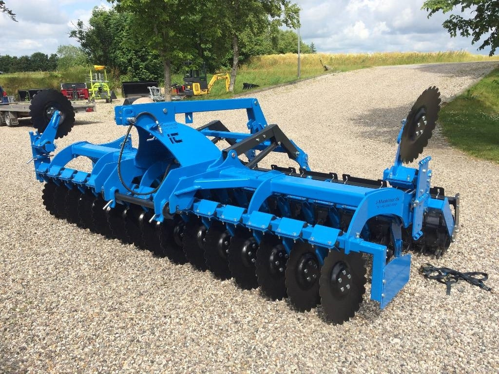 Inter-Tech IT-4000 - Grapă cu discuri: Foto 3 Inter-Tech IT-4000 - Grapă cu discuri: Foto 3