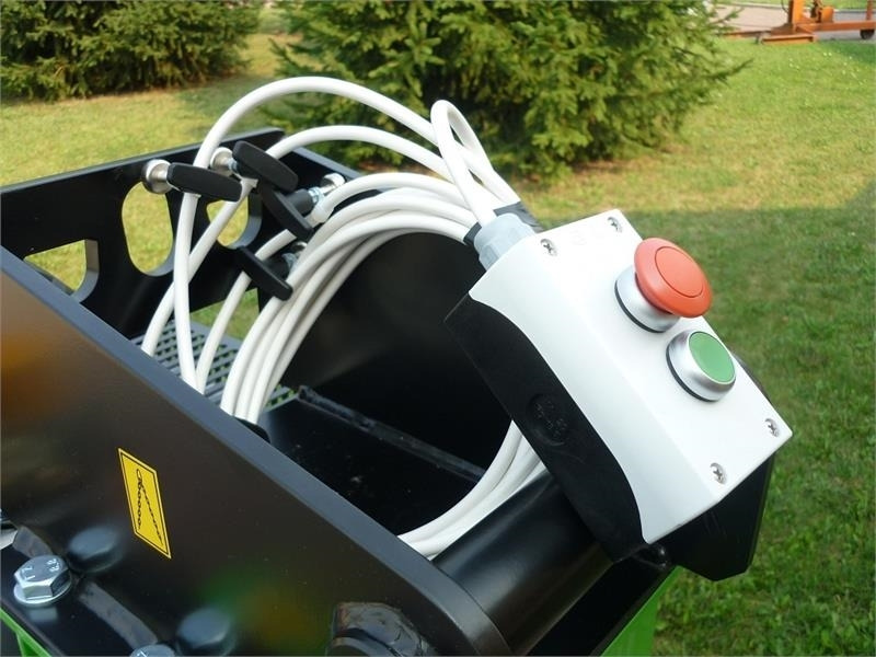 Laski fz-500 35 HK motor - Despicator lemne: Foto 3 Laski fz-500 35 HK motor - Despicator lemne: Foto 3