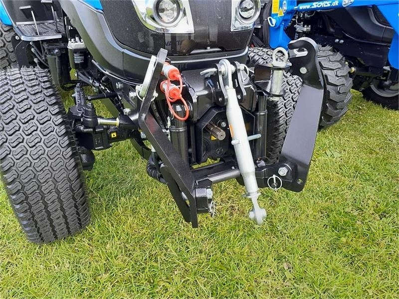 Tractor mic Solis 26 hst frontlift: Foto 6 Tractor mic Solis 26 hst frontlift: Foto 6